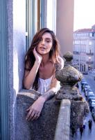663089534: Chica busca chico en Sevilla