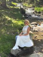 666046309: Chica busca chico en Madrid