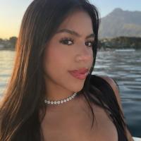 647163074: Chica busca chico en Málaga