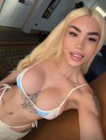 743080120: Travesti en Barcelona