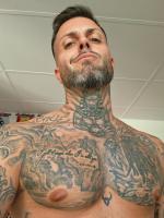 608439638: Chico busca chica en Sevilla