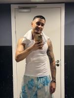 631367345: Chico busca chica en Mallorca