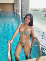 604279631: Chica busca chico en Málaga