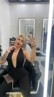 674138220: Chica busca chico en Barcelona