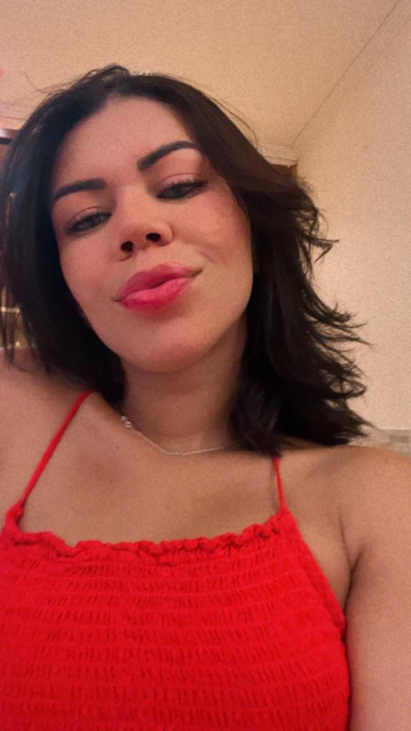 638424211: Chica busca chico en Guipúzcoa