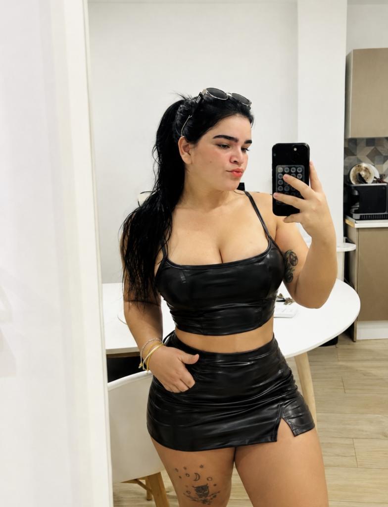 Chica busca chico en Sevilla: 