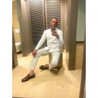 604222040: Chico busca chica en Gerona