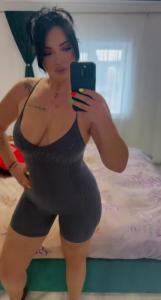 Chica busca chico en Cádiz: 