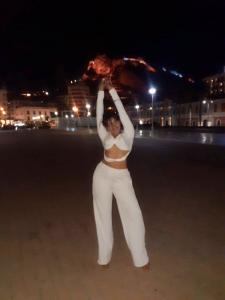 Chica busca chico en Tenerife: 