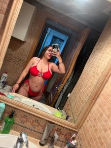 623704542: Chica busca chico en Almería