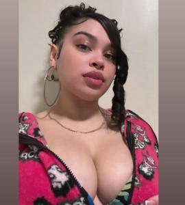 Chica busca chico en Tenerife: 