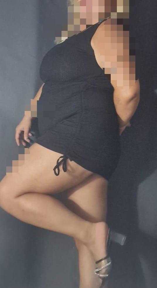 Chica busca chico en Tenerife: 