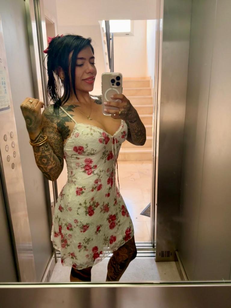 Chica busca chico en Ceuta: 
