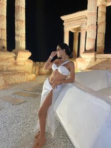 Chica busca chico en Alicante: 