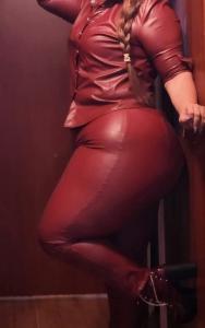 Chica busca chico en Cádiz: 