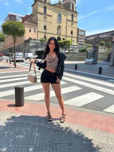 Chica busca chico en Lérida: 