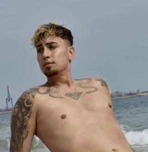 Chico busca chica en Valencia: 