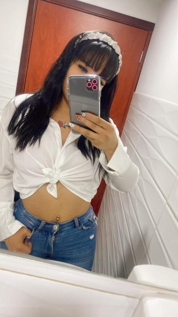 Chica busca chico en Tenerife: 