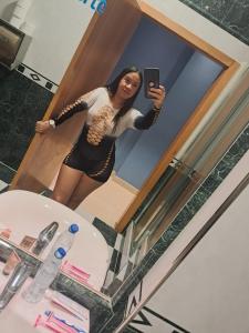 Chica busca chico en Granada: 