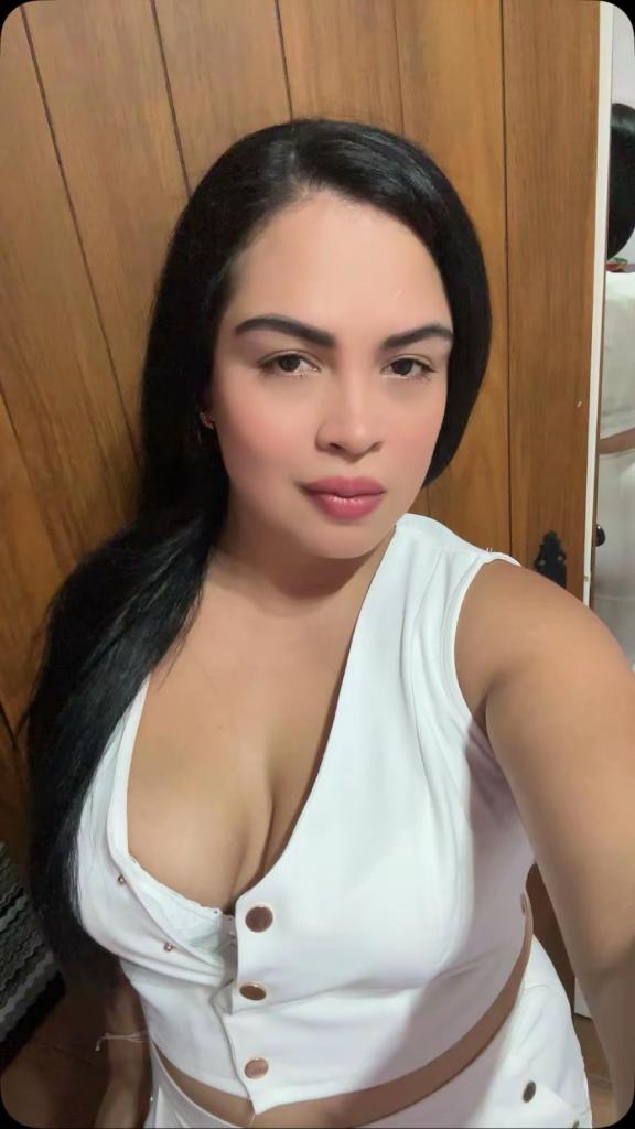 Chica busca chico en Cádiz: 
