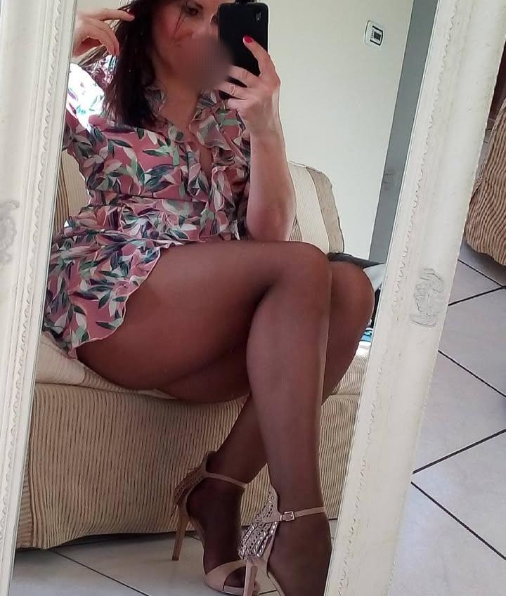 Chica busca chico en Sevilla: 