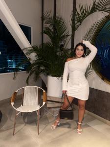 632501265: Chica busca chico en Ibiza