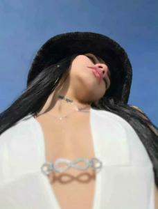 613675292: Chica busca chico en Álava