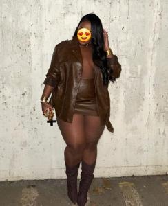 662469653: Chica busca chico en Sevilla