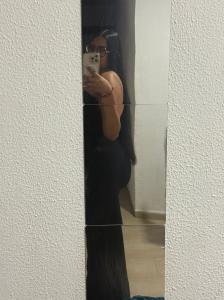 671129022: Chica busca chico en Sevilla