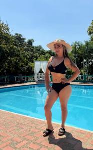 614506190: Chica busca chico en Pontevedra