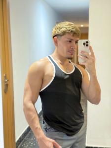 691882344: Chico busca chica en Málaga