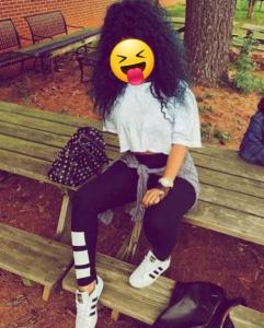 614390584: Chica busca chico en Alicante