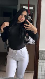Chica busca chico en Cádiz: 