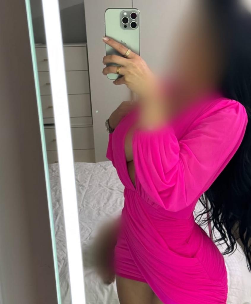 Chica busca chico en Barcelona: 