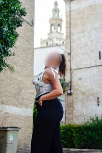 Chica busca chico en Sevilla: Chica busca chico