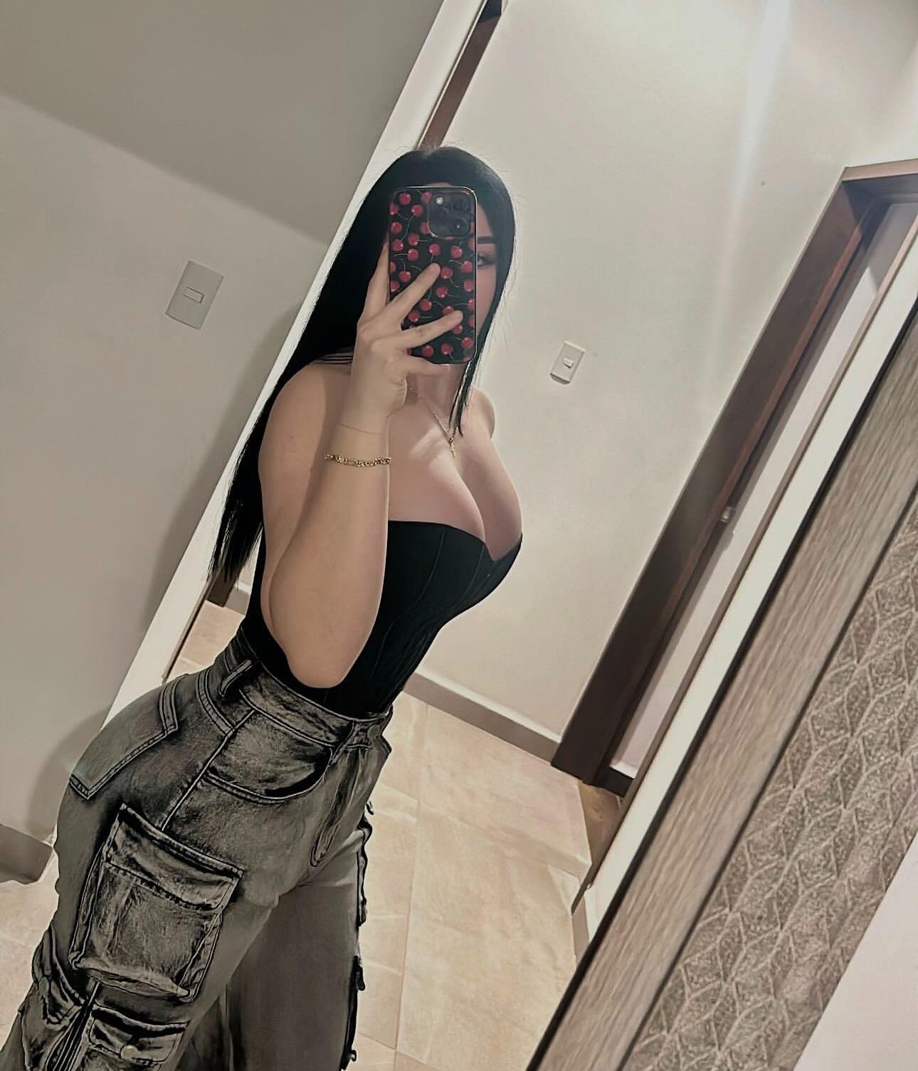 Chica busca chico en Tenerife: 