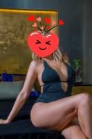 610807522: Chica busca chico en Barcelona