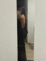 671129022: Chica busca chico en Sevilla