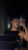 687663976: Chico busca chica en Madrid