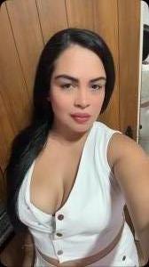 Chica busca chico en Cádiz: 