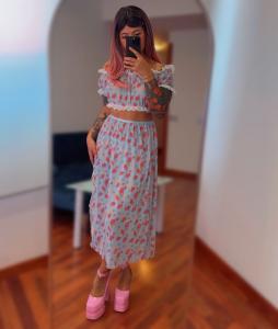 634284083: Chica busca chico en Barcelona