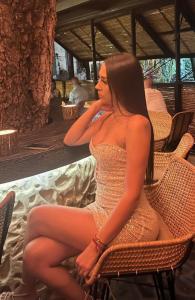 Chica busca chico en Granada: 