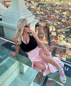 Chica busca chico en Lérida: 
