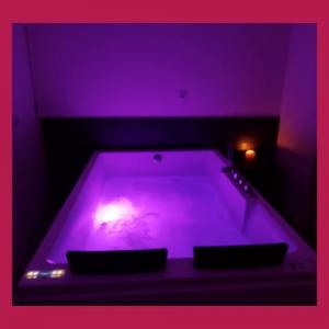 653513223: Chica busca chico en Barcelona