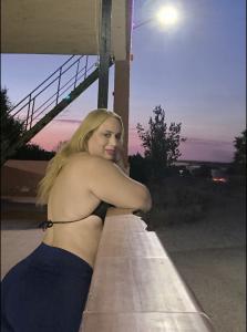 Chica busca chico en Alicante: 