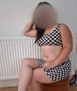 Chica busca chico en Pontevedra: 