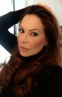 617995813: Chica busca chico en Madrid