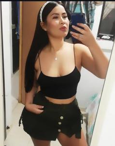 641917054: Chica busca chico en Sevilla