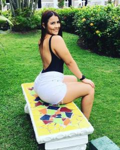 Chica busca chico en Sevilla: 
