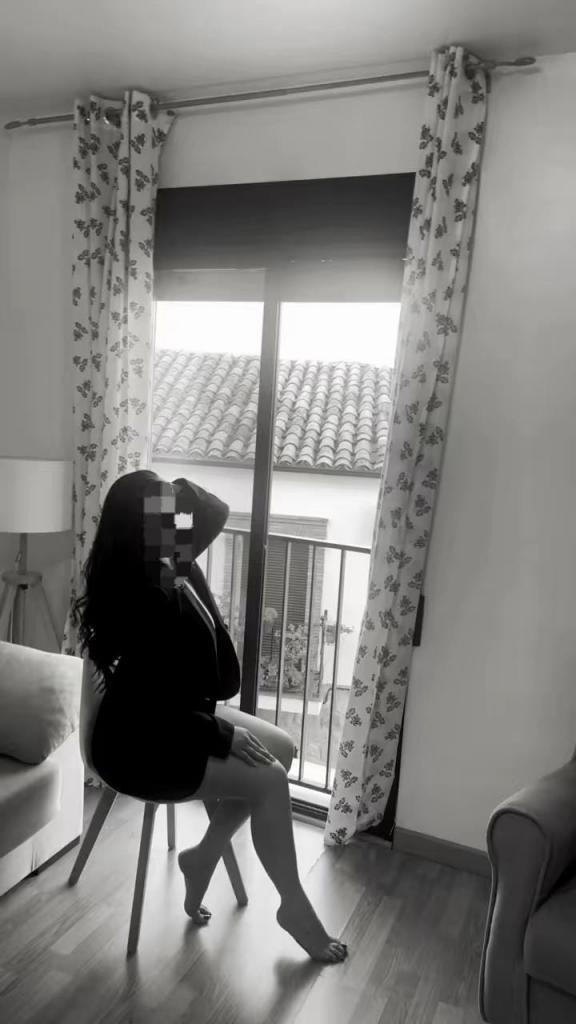 643267744: Chica busca chico en Jaén